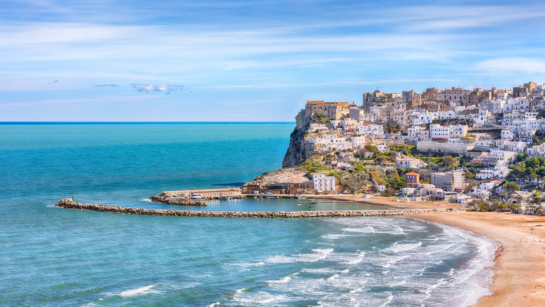 Navegar por la costa adriática italiana: guía completa