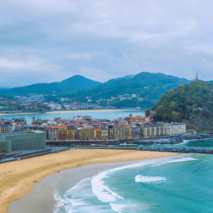 Navegar por la costa atlántica española: Guía completa